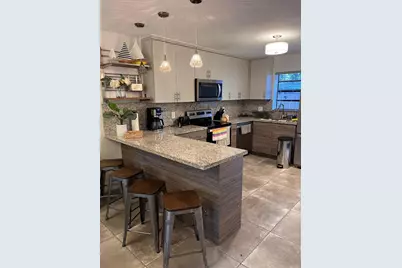 2565 NE 182nd St #0, North Miami Beach, FL 33160 - Photo 6