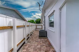 3024 N 73rd Ter, Hollywood, FL 33024 - Photo 26