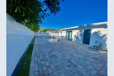 3024 N 73rd Ter, Hollywood, FL 33024 - Photo 46