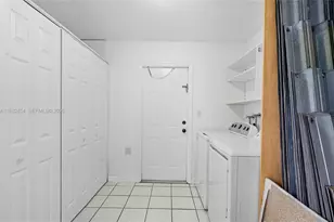 3024 N 73rd Ter, Hollywood, FL 33024 - Photo 6