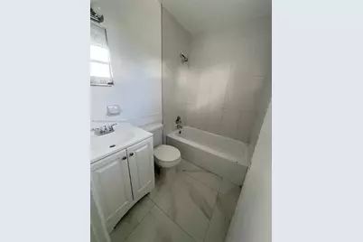 1102 S K St #10, Lake Worth, FL 33460 - Photo 4