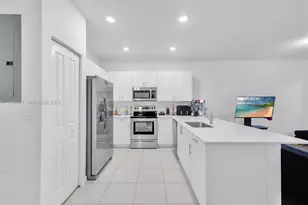 12952 SW 232nd Ln, Homestead, FL 33032 - Photo 10