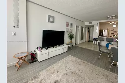 1825 S Ocean Dr #PH-6, Hallandale Beach, FL 33009 - Photo 2