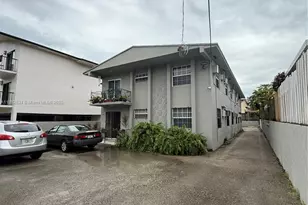 428 SW 2nd St, Miami, FL 33130 - Photo 1