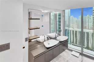 200 Biscayne Blvd Way, Miami, FL 33131 - Photo 16