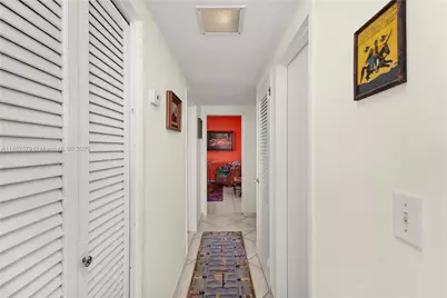 3 Island Ave #15C, Miami Beach, FL 33139 - Photo 18