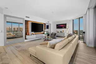 17301 Biscayne Blvd, North Miami Beach, FL 33160 - Photo 6