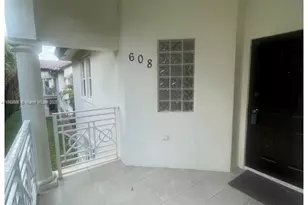 8802 NW 109th Ct, Doral, FL 33178 - Photo 1