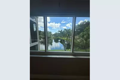 3431 NW 50th Ave #206, Lauderdale Lakes, FL 33319 - Photo 2