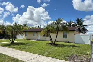 548 SW 16th Terrace, Homestead, FL 33030 - Photo 2