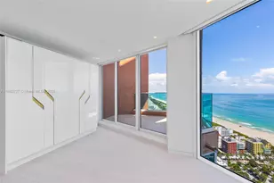 300 South Pointe Dr, Miami Beach, FL 33139 - Photo 36