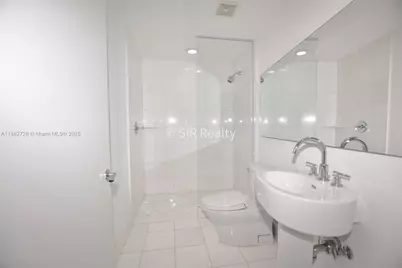 2950 NE 188th St #336, Aventura, FL 33180 - Photo 4