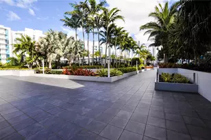 2950 NE 188th St, Aventura, FL 33180 - Photo 24