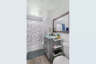 4590 E 9th Court, Hialeah, FL 33013 - Photo 14