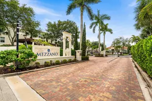 9833 Baywinds Dr, West Palm Beach, FL 33411 - Photo 2