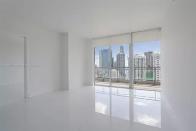 92 SW 3rd St #3512, Miami, FL 33130 - Photo 1
