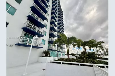 275 NE 18th St #507, Miami, FL 33132 - Photo 30