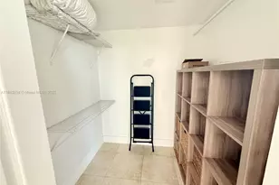 275 NE 18th St, Miami, FL 33132 - Photo 22