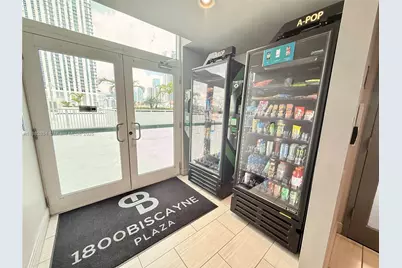 275 NE 18th St #507, Miami, FL 33132 - Photo 24