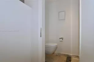 1000 Island Blvd, Aventura, FL 33160 - Photo 20