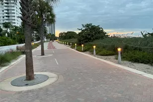 5700 Collins Ave, Miami Beach, FL 33140 - Photo 30