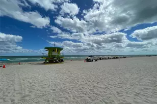 5700 Collins Ave, Miami Beach, FL 33140 - Photo 26