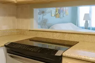 901 SW 11th Ave, Hallandale Beach, FL 33009 - Photo 8