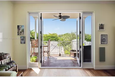 3540 Main Hwy #407, Coconut Grove, FL 33133 - Photo 4