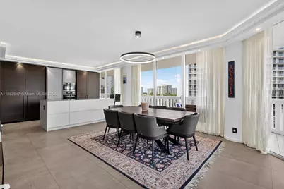 3000 Island Blvd #906, Aventura, FL 33160 - Photo 20