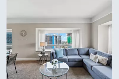 1435 Brickell Ave #3212, Miami, FL 33131 - Photo 12