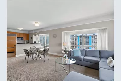 1435 Brickell Ave #3212, Miami, FL 33131 - Photo 10