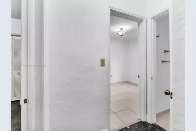 3680 NW 16th St, Miami, FL 33125 - Photo 20