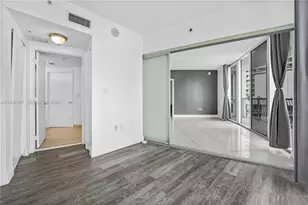 1750 N Bayshore Dr, Miami, FL 33132 - Photo 24