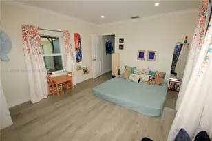 2754 SW 36th Ave, Miami, FL 33133 - Photo 14