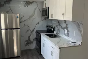 2674 W 1st Ave, Hialeah, FL 33010 - Photo 6