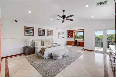 184 Paloma Dr, Coral Gables, FL 33143 - Photo 14