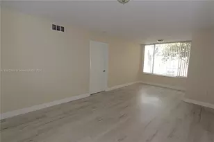 2820 N Oakland Forest Dr, Oakland Park, FL 33309 - Photo 10