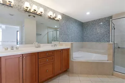 8390 SW 72nd Ave #412, Miami, FL 33143 - Photo 10