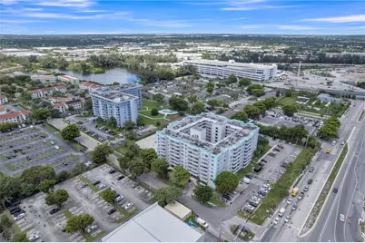 15600 NW 7th Ave #708, Miami, FL 33169 - Photo 26