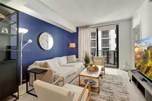 55 SW 9th St, Miami, FL 33130 - Photo 26