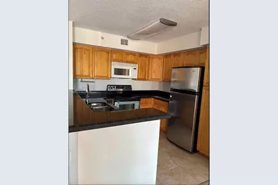 19601 E Country Club Dr #7303, Aventura, FL 33180 - Photo 2