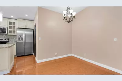 570 Woodgate Cir #A, Sunrise, FL 33326 - Photo 14