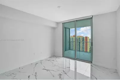 330 Sunny Isles Blvd #5-2205, Sunny Isles Beach, FL 33160 - Photo 20
