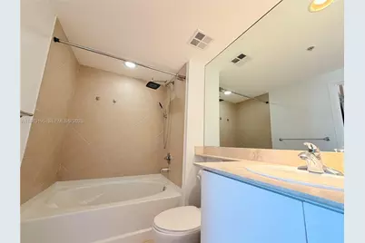 325 S Biscayne Blvd #2924, Miami, FL 33131 - Photo 20