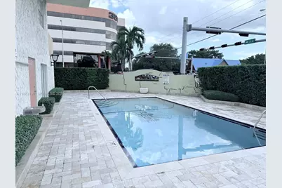 300 NW 42nd Ave #109, Miami, FL 33126 - Photo 18