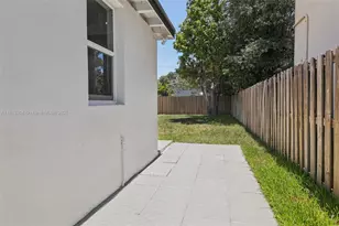 232 SW 22nd St, Fort Lauderdale, FL 33315 - Photo 12
