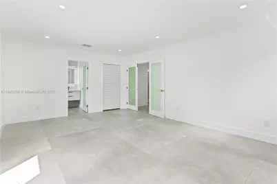 1042 NW 13th St, Fort Lauderdale, FL 33311 - Photo 30