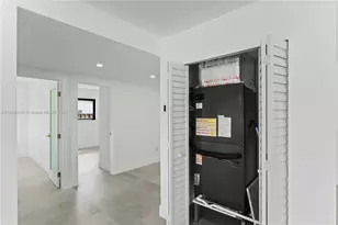 1042 NW 13th St, Fort Lauderdale, FL 33311 - Photo 48
