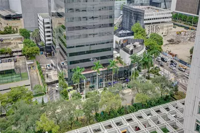 950 Brickell Bay Dr #1704, Miami, FL 33131 - Photo 16