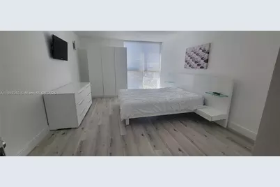 3200 Collins Ave #6-5, Miami Beach, FL 33140 - Photo 10